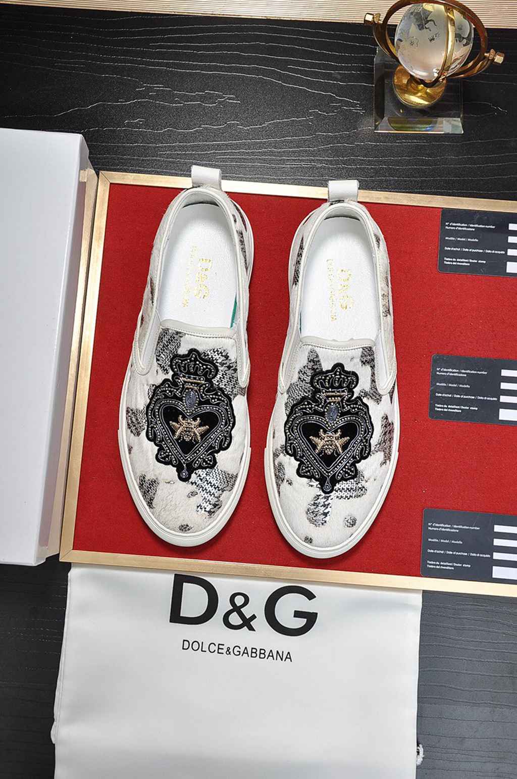 D*G sneaker